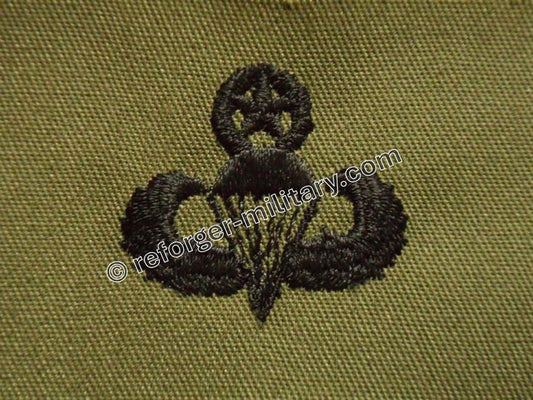 US Army Master Parachutist Badge – Subdued Sew‑On Patch