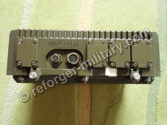 Detailansicht der Anschlüsse (Connectors) am PP-770 Power Amplifier HF-Verstärker Range Booster.