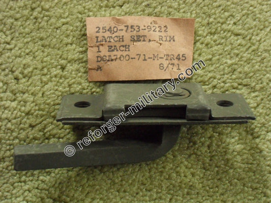 REO M35 Hood Latch Detailansicht – Verschlussriegel Nahaufnahme