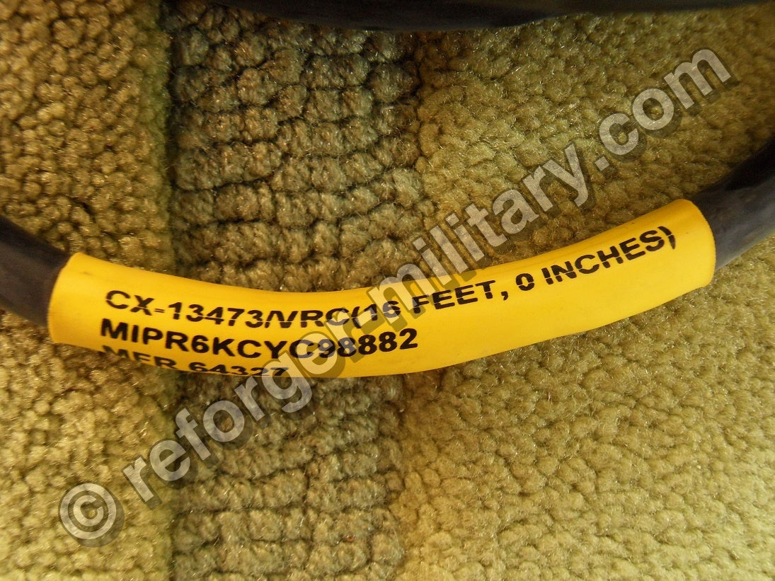 Detailansicht der Markierung (Label) am US Army CX-13473/VRC VIC-3 Kabel