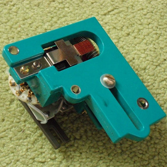 A28 PRC-77 Antenna Network Module