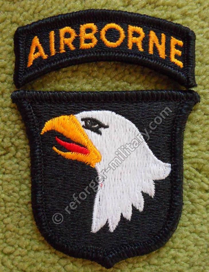 101st Airborne Division Patch mit einem Weißkopfseeadler-Kopf in der Mitte