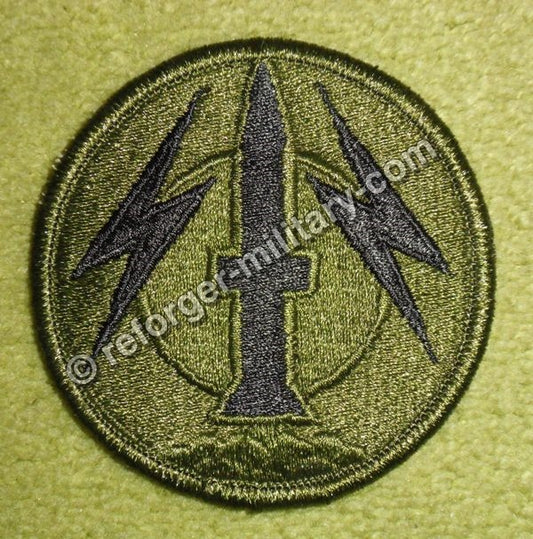56th Field Artillery Brigade Abzeichen (SSI Patch) in Subdued oliv-schwarz