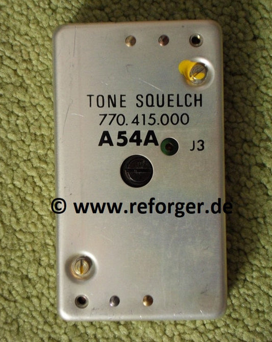 Bauteil  A54 für das PRC-77 – zuständig für Tone und Squelch