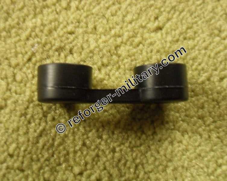 Abdeckkappe, Dust Cap für den Audioanschluss am PRC-77 und PRC-25 – Detailansicht