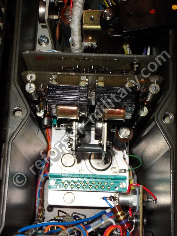 Steckplatine eingebaut im Amplifier Power Supply AM-1777