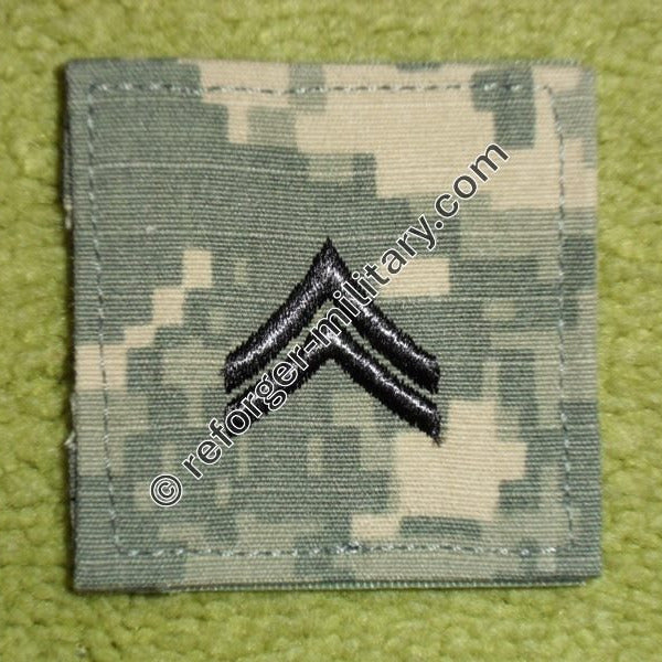 Rangabzeichen Corporal (CPL) für ACU-Uniformen im UCP (Universal Camouflage Pattern) oder AT-Digital Camouflage mit Velcro (Klettverschluss)