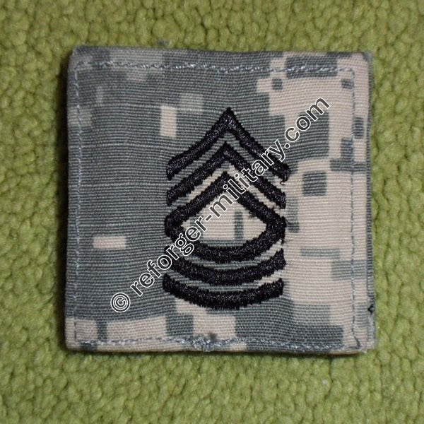 Dienstgradabzeichen Master Sergeant (MSG) – US Army ACU AT-Digital Tarnmuster