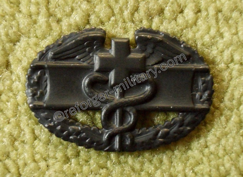 US Army Combat Medic Badge CMB 1st Award