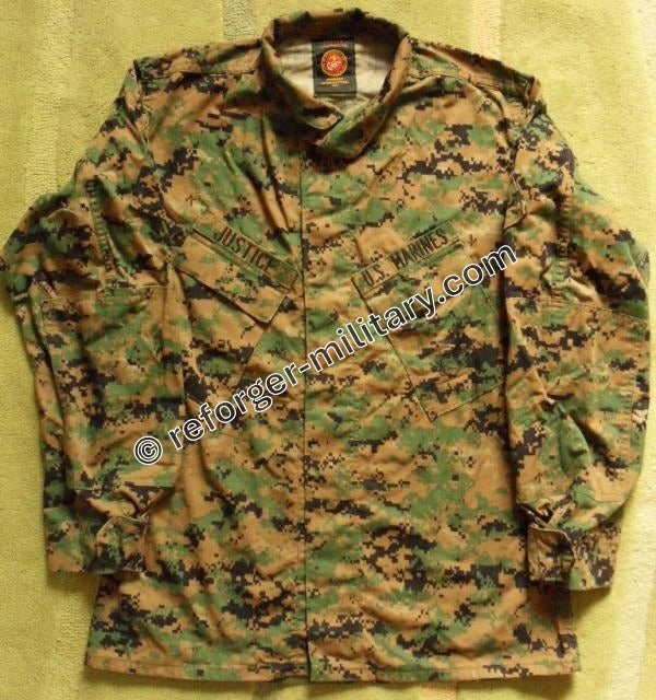 Original USMC MARPAT Digital Woodland Camo Jacke – Genuine MCCUU Blouse Frontansicht.