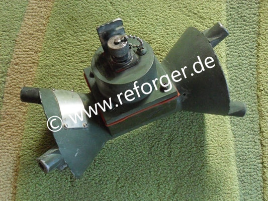 OE-254 US-Militär Antennenfuß
