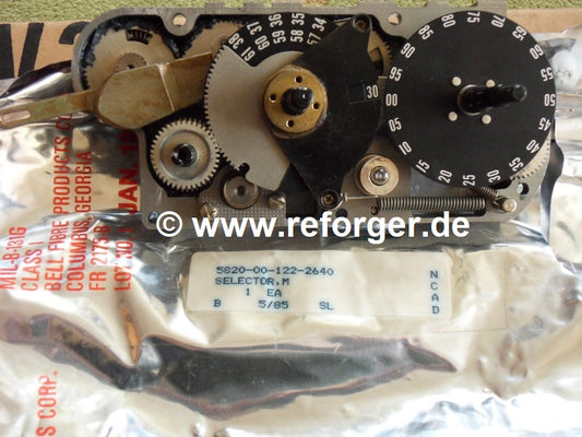 Channel Setting Mechanism for PRC-77 and PRC-25 Radios