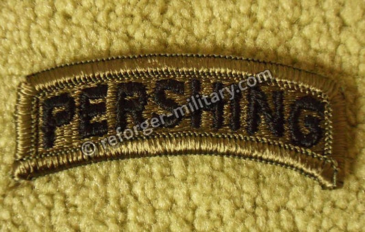 U.S. Army Pershing Tab – Subdued Olive Schriftbogen Aufnäher für 56th Field Artillery Brigade.