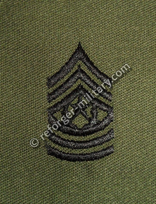 U.S. Army Command Sergeant Major (CSM) Rangabzeichen Aufnäher – Subdued Rank Patch with Wreath for BDU Uniform.