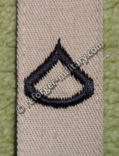 U.S. Army Private First Class (PFC) Rangabzeichen Aufnäher – Desert Camo Rank Patch for DCU Uniform