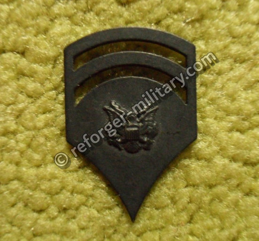 U.S. Army Specialist 6 (SP6) Rangabzeichen aus Metall – Subdued Rank Insignia Vietnam Era E-6 Grade.