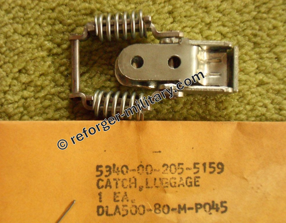 Verschlussklemme – Robuste Sicherung für Militär-Transportkisten & Behälter