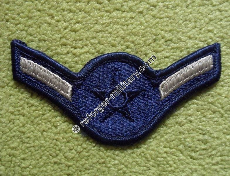Air Force Dienstgrad Airman (E1) – Chevron Aufnäher Blau und Weiß 