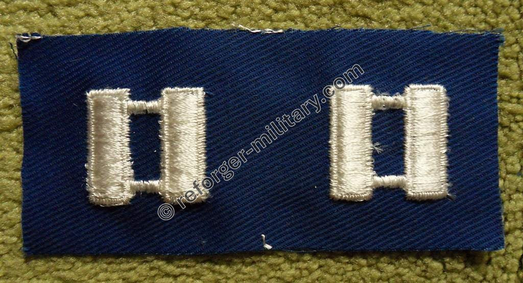 US Air Force Dienstgrad Captain (CPT) – gesticktes Abzeichen in Weiß auf Blau