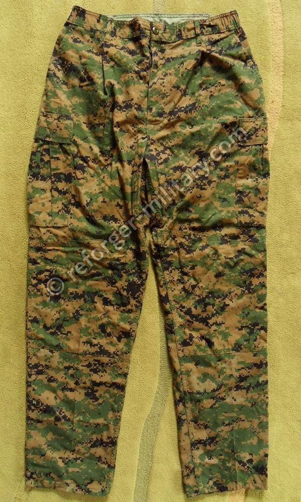 Original USMC MARPAT Digital Woodland Camo Hose – Genuine MCCUU Marine Corps Trousers Frontansicht.