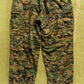 USMC MARPAT Digital Woodland Utility Pants – Rückansicht der originalen US-Marines Digital-Tarnhose.
