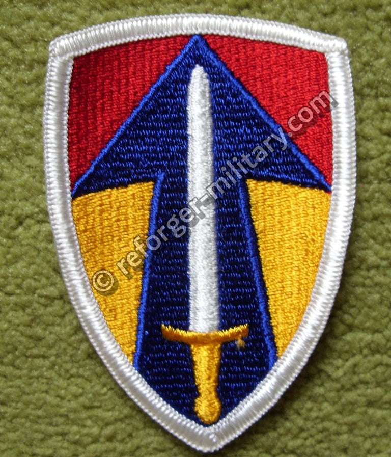 Originales US Army 2nd Field Force Vietnam Abzeichen in der farbigen Full-Color-Variante für die Ausgehuniform.
