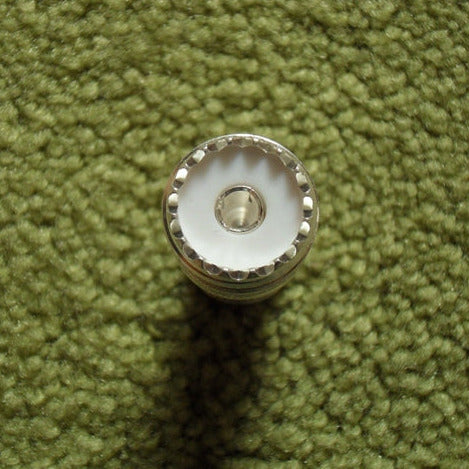 UG-255/U Coaxial UHF BNC Adapter
