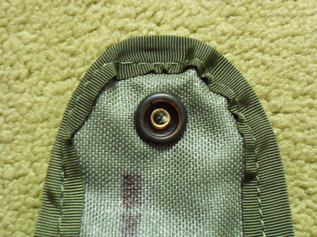 Druckknopf für US Army Ausrüstung und Zubehör