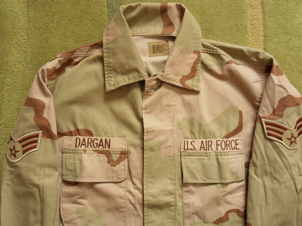 US Army Wüstentarnjacke in Größe Medium