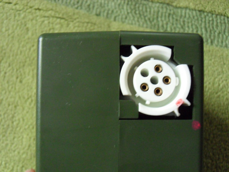Adapter Battery Eliminator J-6632/U
